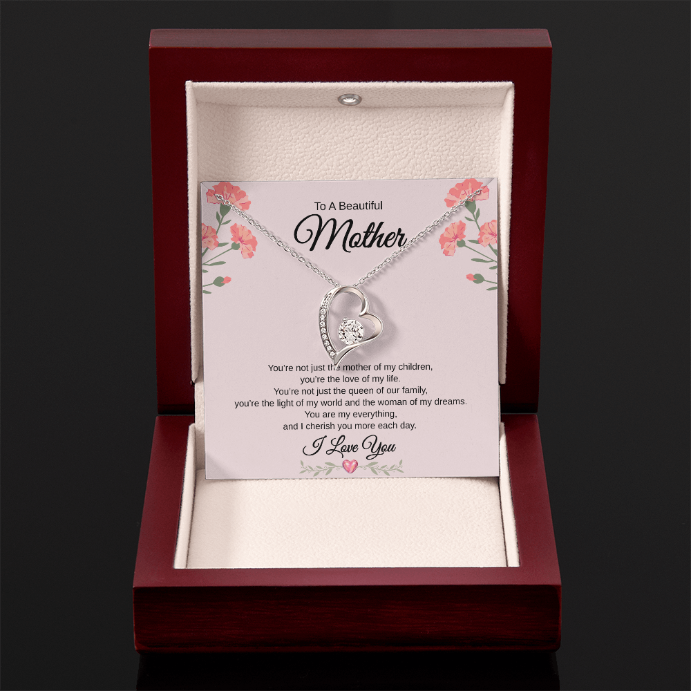 Gift To A Beautiful Mother "The Queen Of Our Family, I Love You Completely" Forever Love Necklace
