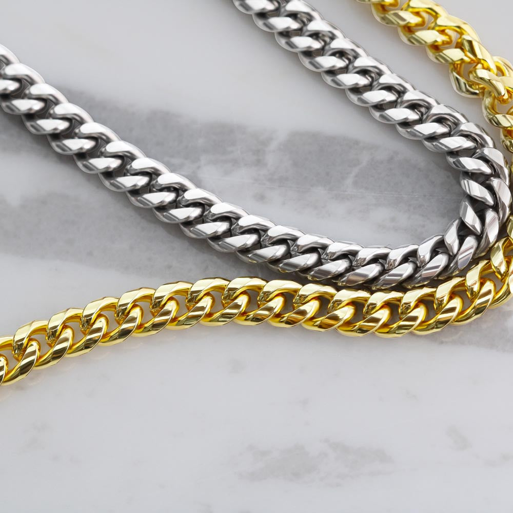 Gift To My Amazing Dad From Son “You Made Me Feel Unstoppable” Link Chain Necklace