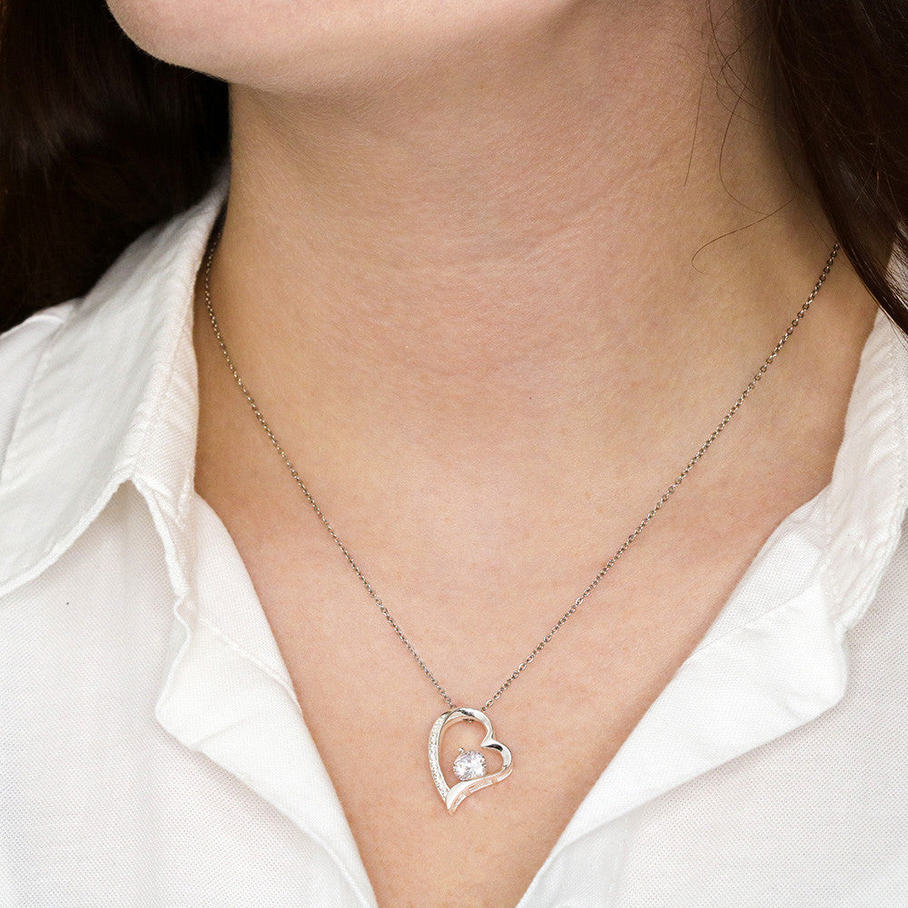 Gift For Mom "The Heart of The Family" Forever Love Necklace