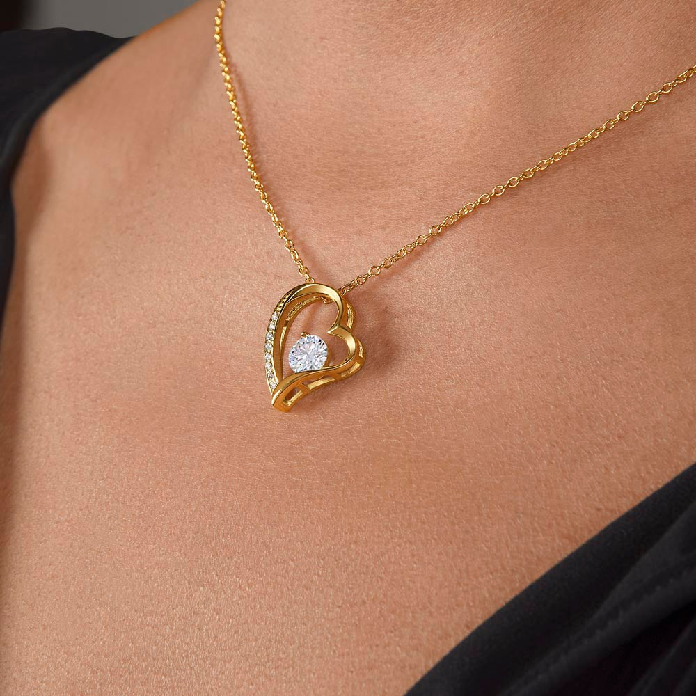 Gift For Mom "The Heart of The Family" Forever Love Necklace