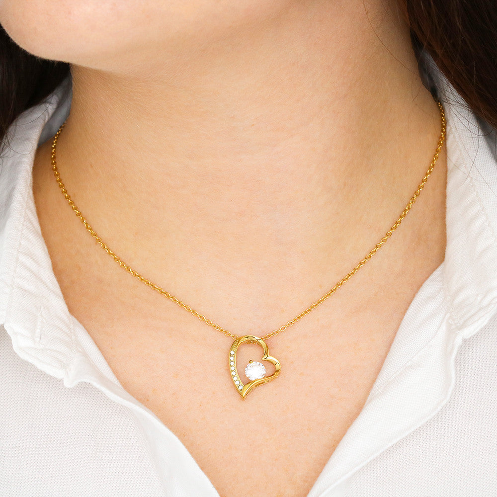Gift For Mom "The Heart of The Family" Forever Love Necklace