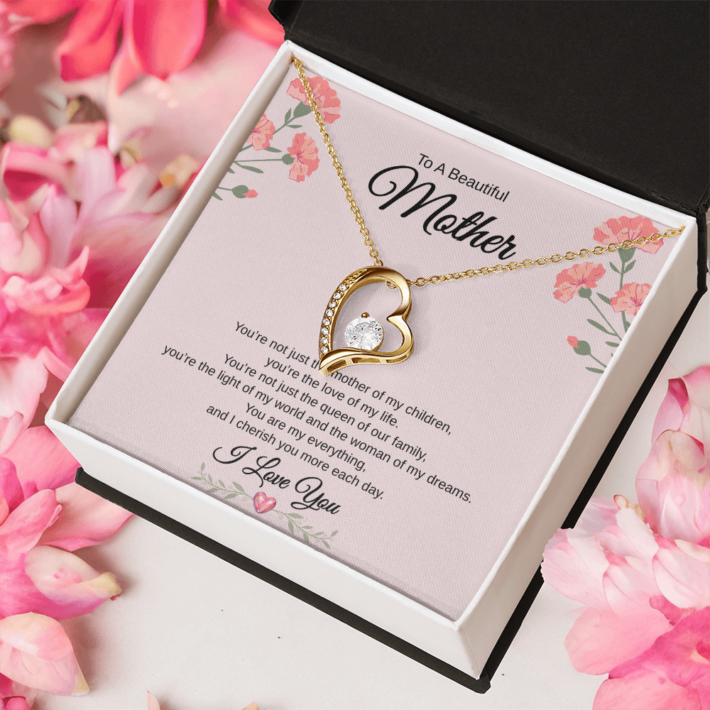 Gift To A Beautiful Mother "The Queen Of Our Family, I Love You Completely" Forever Love Necklace