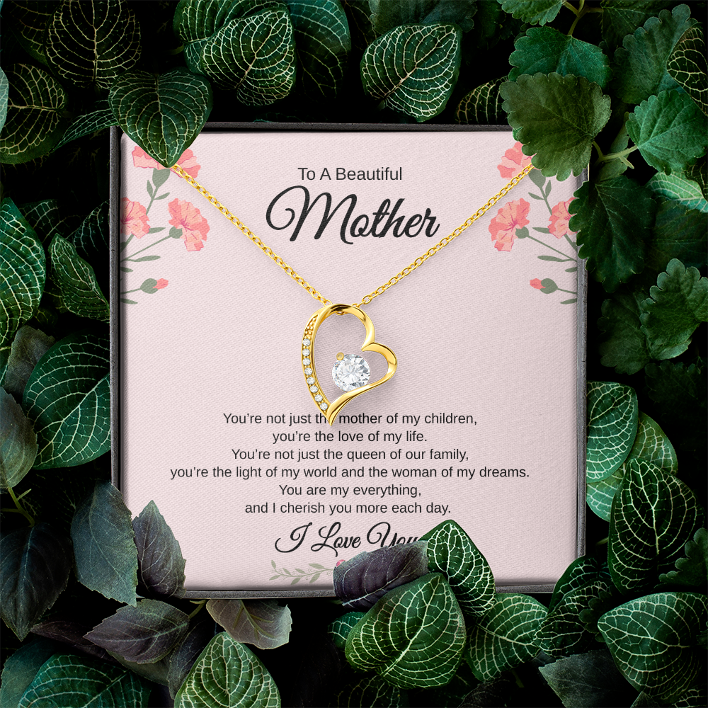 Gift To A Beautiful Mother "The Queen Of Our Family, I Love You Completely" Forever Love Necklace