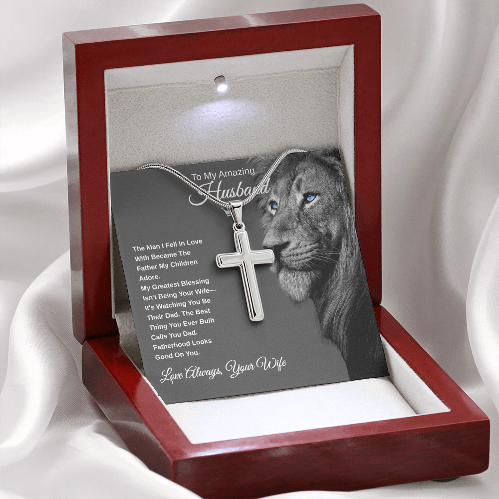 Gift To My Amazing Husband From Wife "The Best Husband. The Best Dad” Cross Chain Necklace